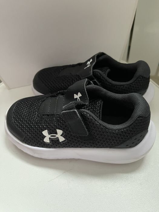 Кроссовки детские Under Armour