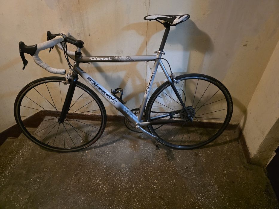 Bicicleta cursiera Diamant