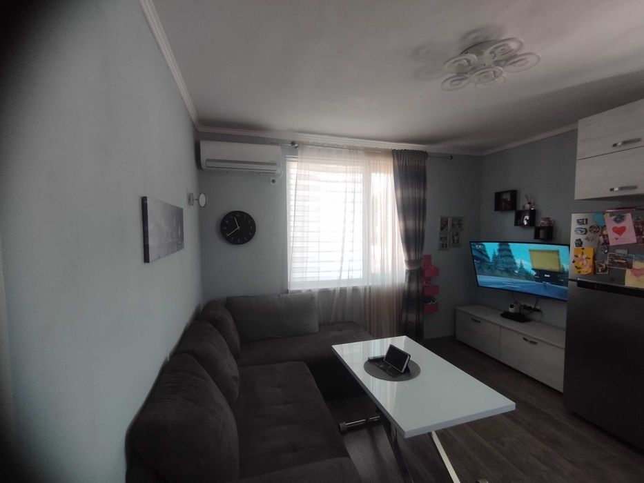 Продава се Тристаен апартамент в Пловдив, Център - 72 кв.м за 2153 €/кв.м - Снимка #8