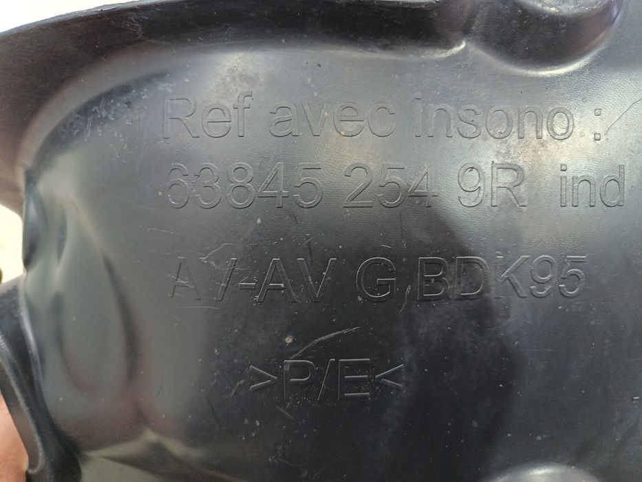 Carenaj roata stanga fata Renault Megane 3 [Fabr 2008-2015] Break  638