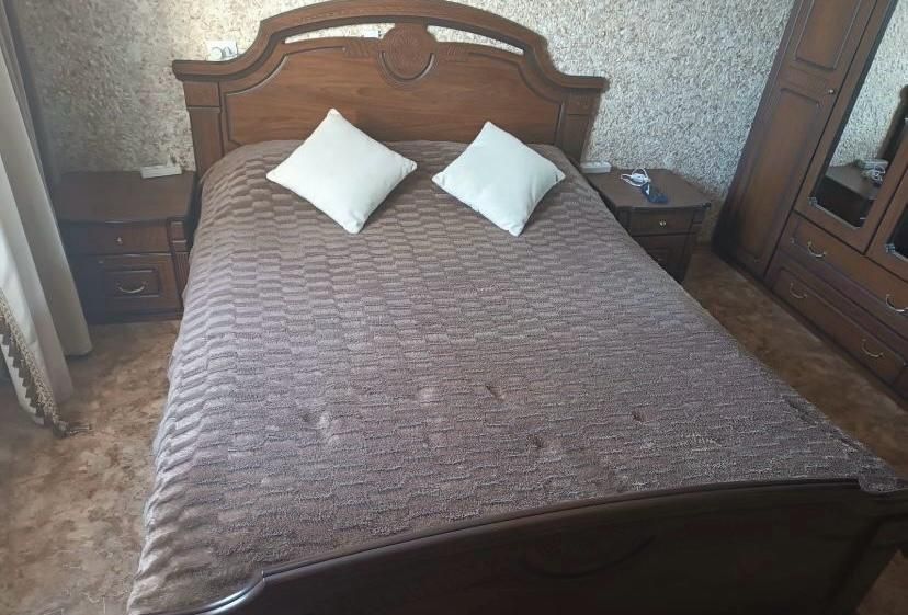 Продам белорусский спальный гарнитур