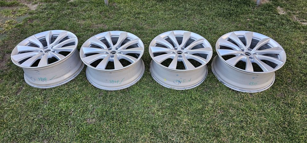 Оригинални 20" SPORT Джанти за Tesla Model 3 и Tesla Model Y