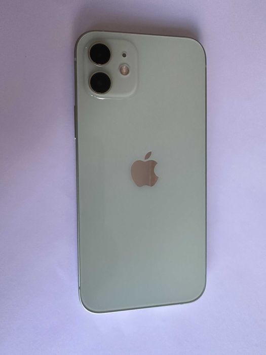 КАТО НОВ !!! iPhone 12 - Зелен - 64GB - Отключен - 100% БАТЕРИЯ !!!
