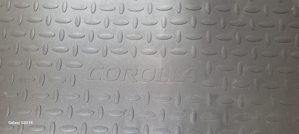 Коврик в багажник Toyota Corolla E210