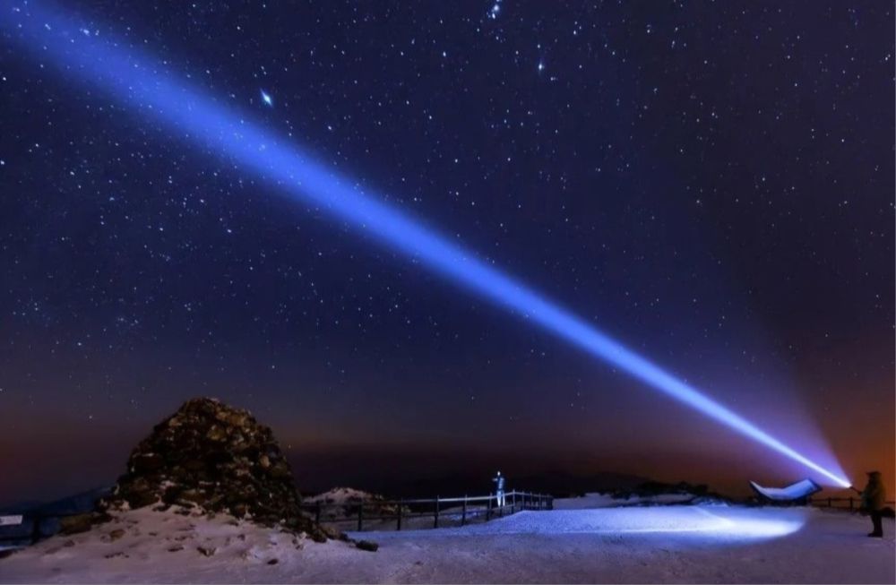Очень мощный электрофонарь-повербанк