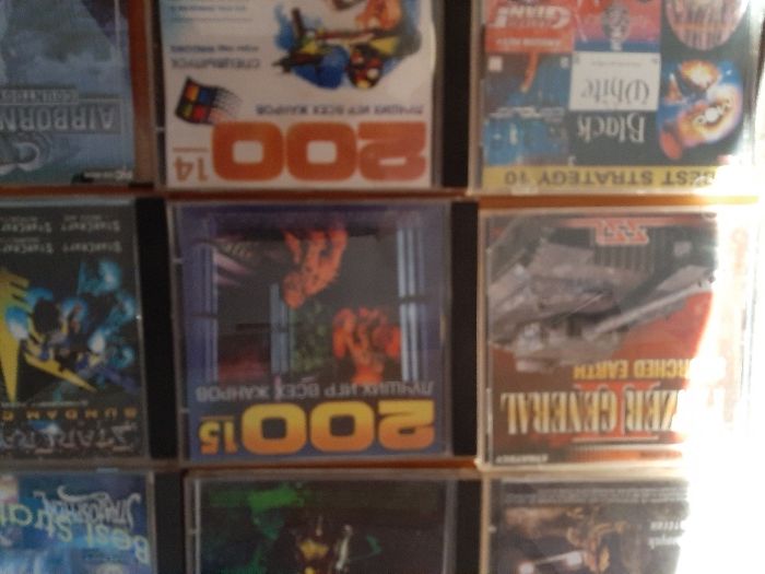 15 CD -uri de colectie cu jocuri si programe
