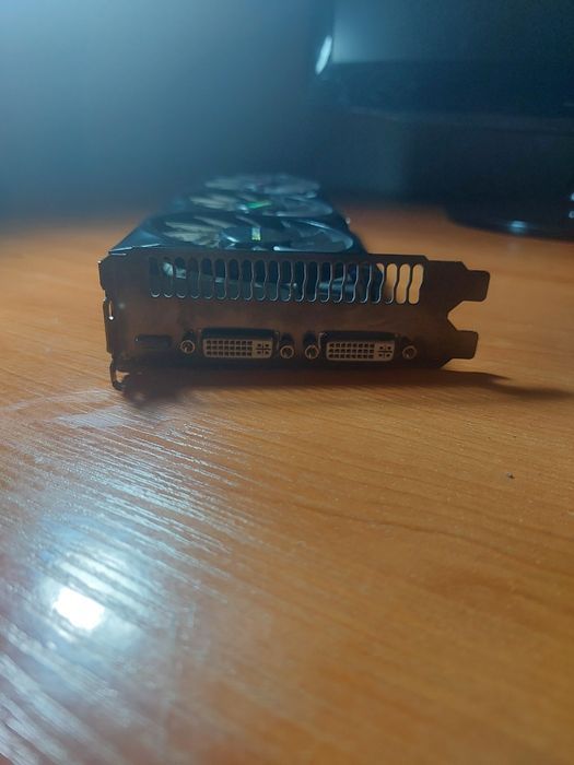 Продаю видеокарту Gigabait
