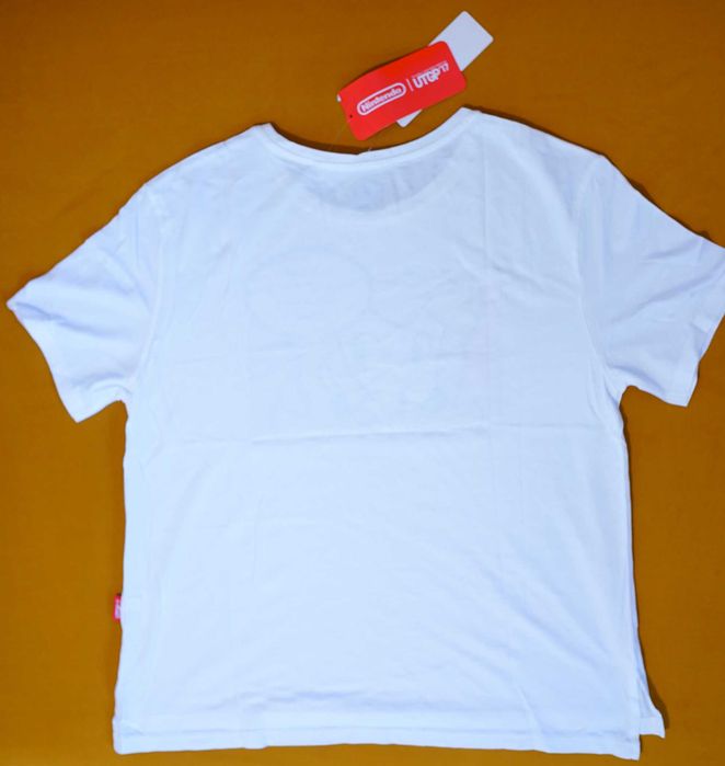 Uniqlo Nintendo tricou femei NOU si Nefolosit, marimea M