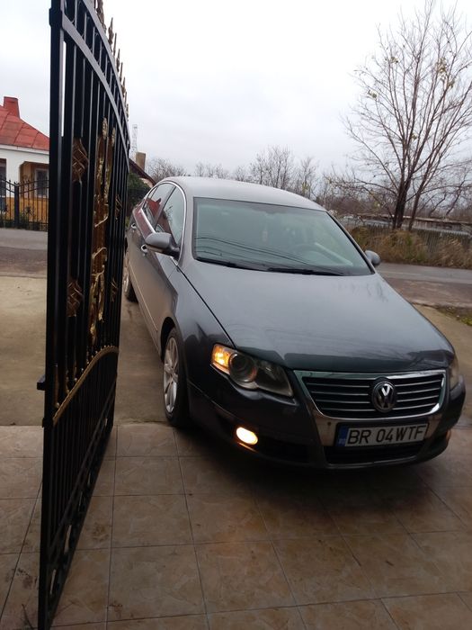 Vând Passat B6..