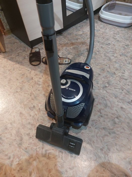 Пылесос BOSCH б/у состояние хорошее