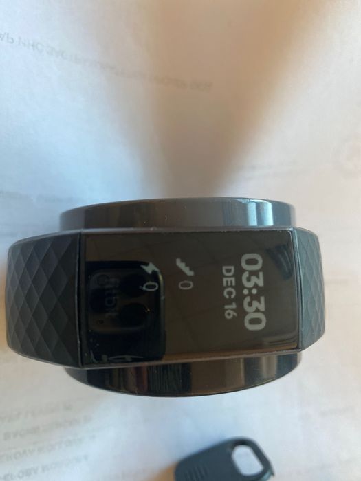 Фитнес гривна Fitbit charger 3