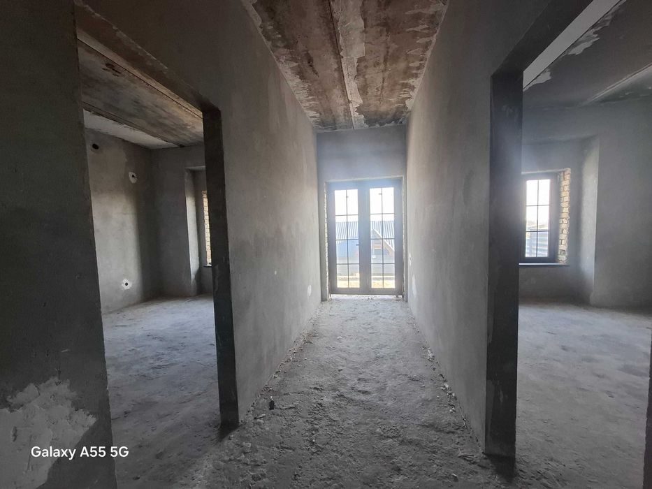 Продаётся двухуровневая еврокоробка в Яшнабадском районе