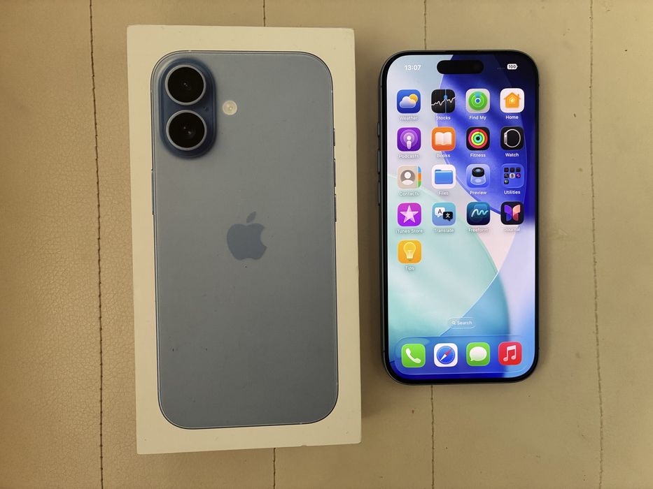 IPhone 17 256гб Перфектен  с гаранция
