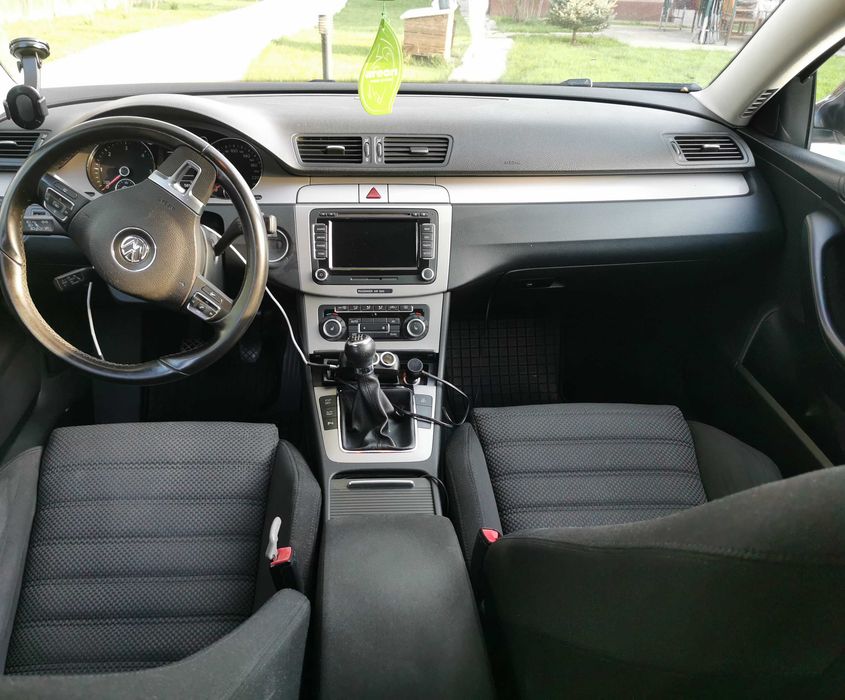 VOLKSWAGEN Passat 2010 — imagine 5