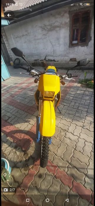 Продам мотоцикл Suzuki