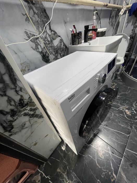 Продам стиральную машину