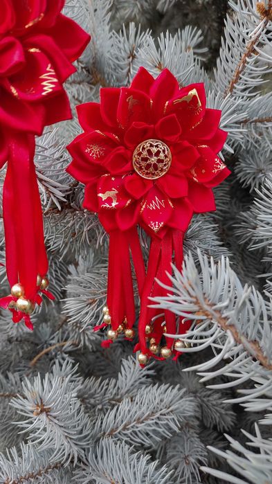 Нарядные бантики ручной работы