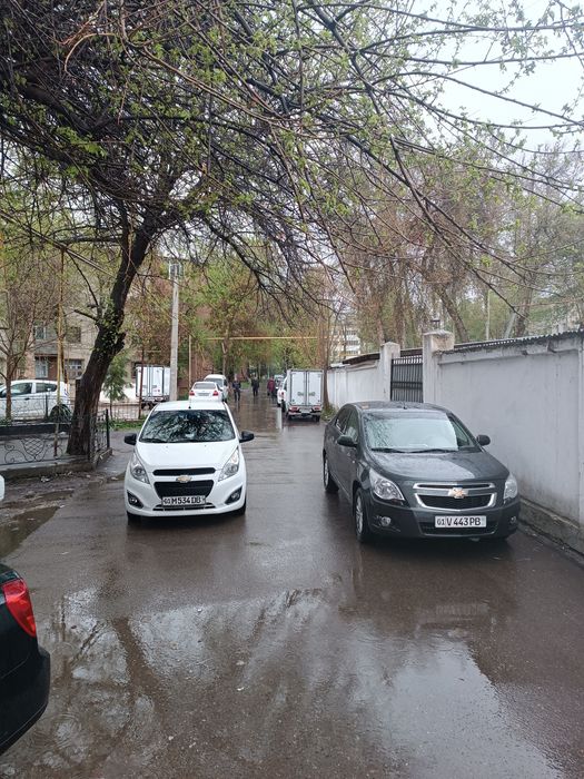 Аренда 2 кават 225 КВ , Фарход бозори , г9 мавзесида