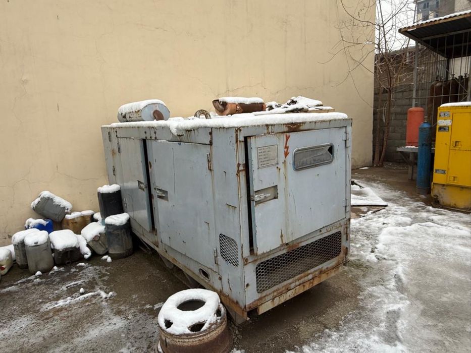 Продаются генераторы б/у