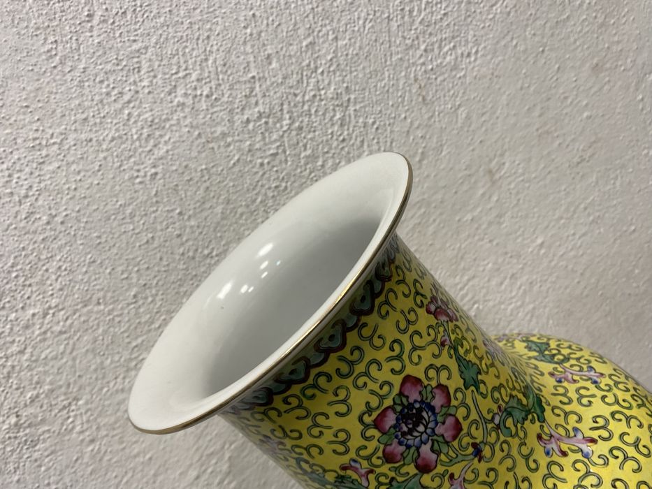 Голяма китайска ваза от порцелан