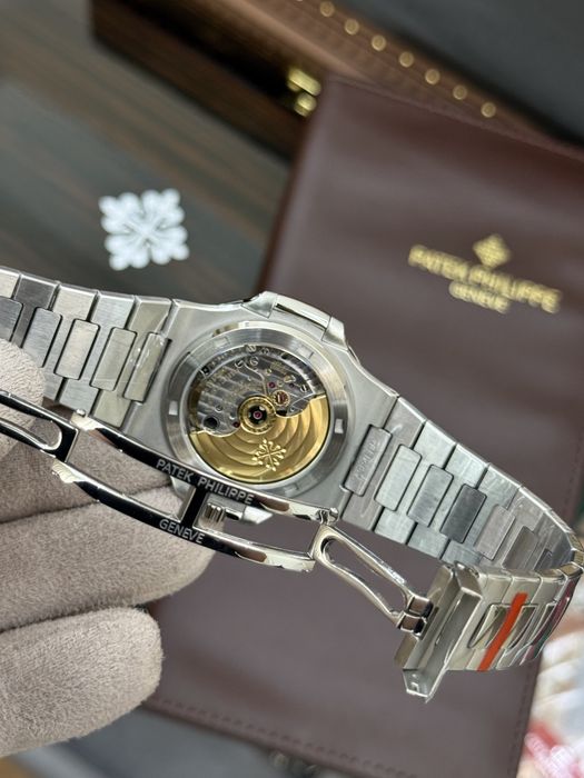 Patek Philippe Nautilus 5711a