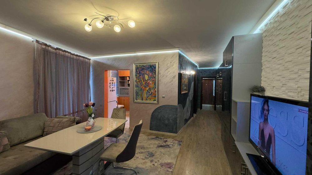 Дава се под наем Двустаен апартамент в Бургас, Сарафово - 60 кв.м за 612 € - Снимка #2