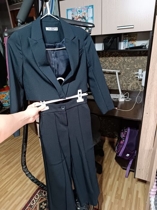 Школьный костюм на девочку Deloras