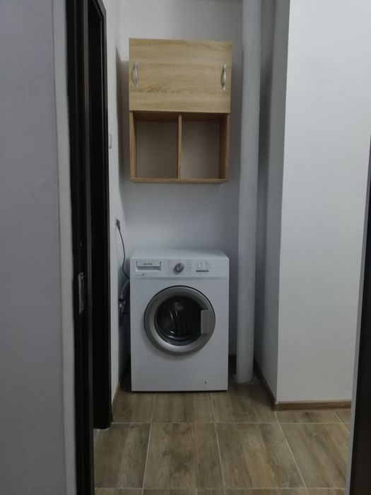 Închiriez garsonieră zona centrala -optimed