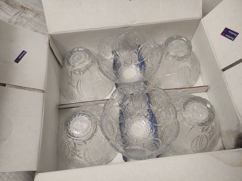 Стеклянные салатники