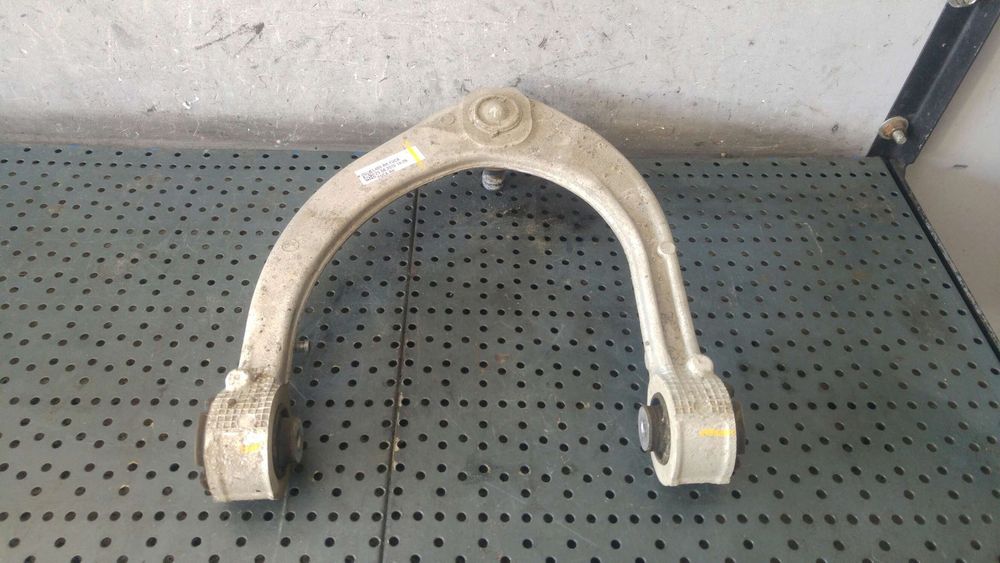 Brat bascula dreapta land rover range rover 4 l405 vogue pla3084a