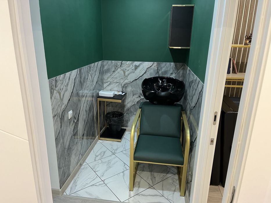 Сдается парикмахерское  место