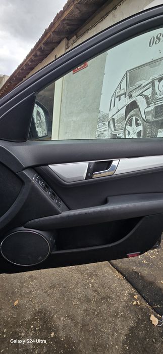 Черен кожен салон от ЕСТЕСТВЕНА КОЖА