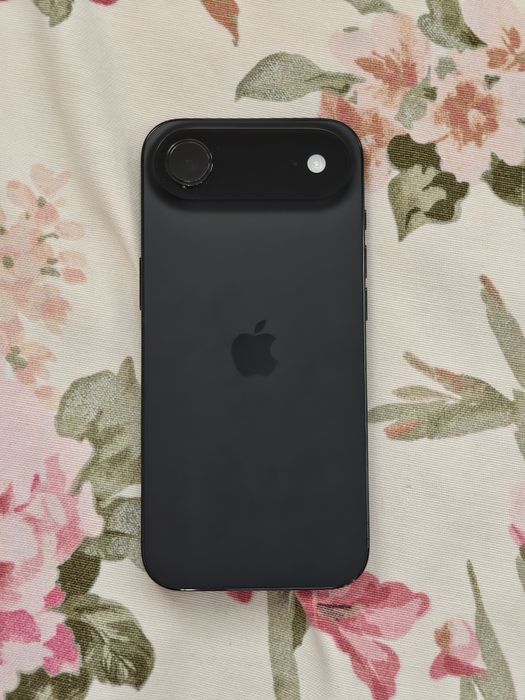 iPhone Air 12/256 Black