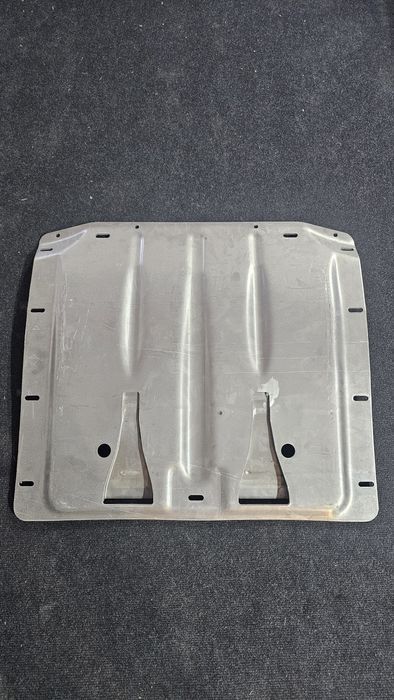 scut metalic volkswagen passat b5 b5.5

cod oe: 8d0 018 910 a