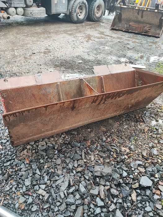 Cupă taluz excavator