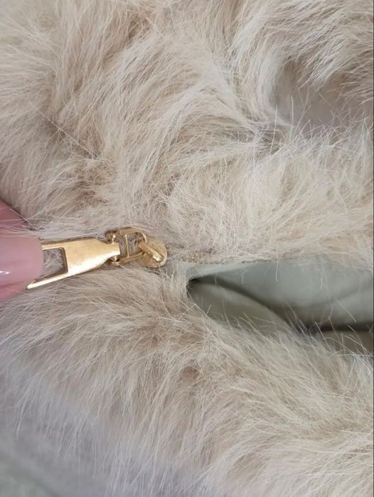 НОВА дамска плюшена чанта с цип – ТОП цена