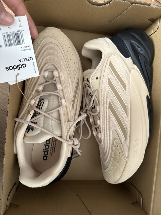 Оригинал адидас, новый