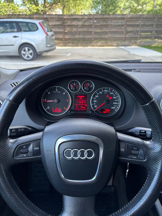 Audi a3 2.0tdi 140cp cutie manuală
