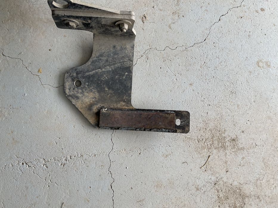 Фаркоп на ланд крузер