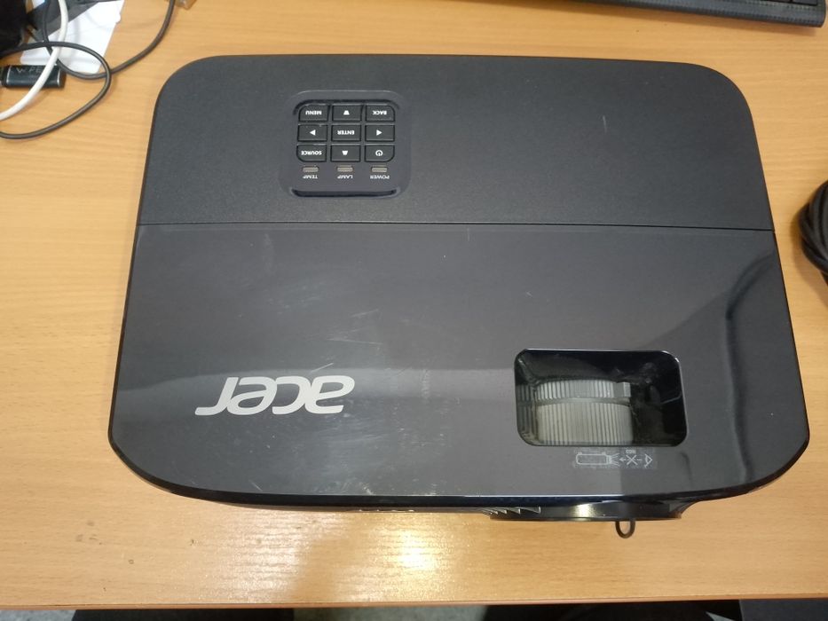 Проектор acer широкоформатный