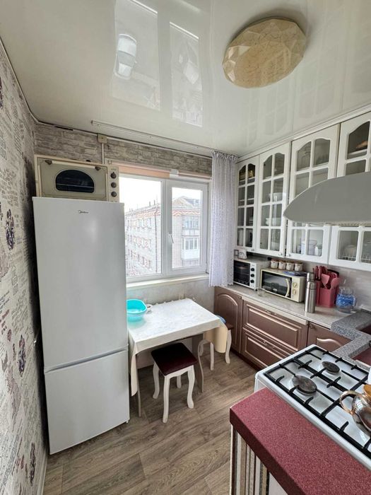 продам 3-х комнатную, район Океан