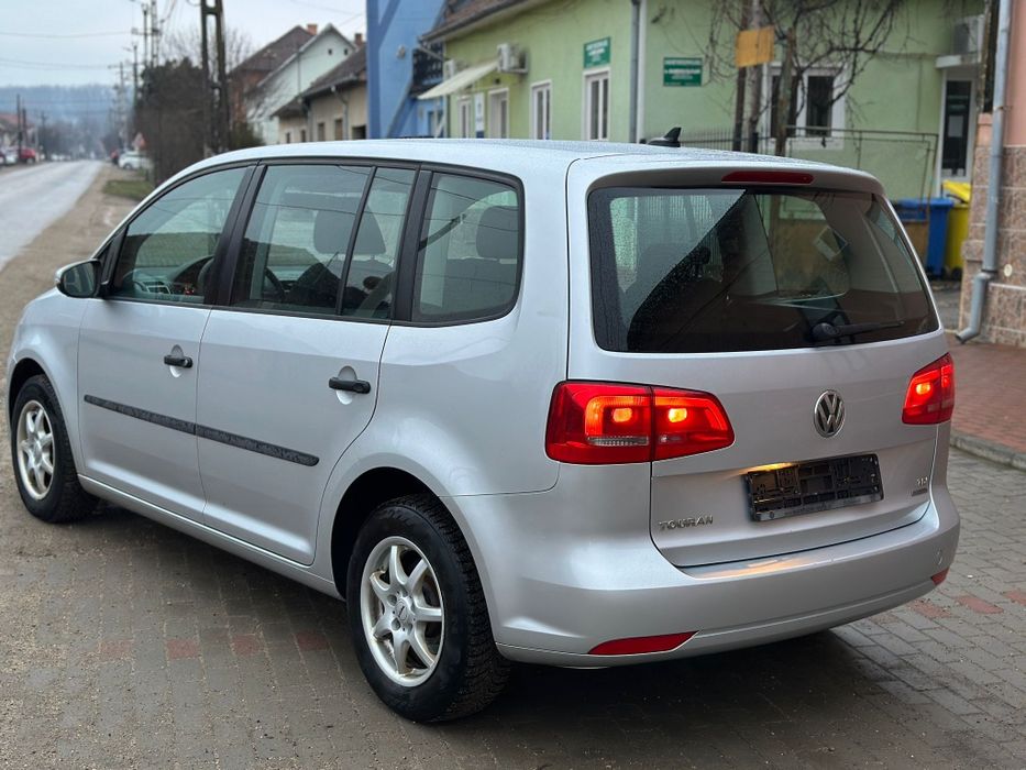 Vw Touran Euro 5 An 2013  Blumotion Impecabil