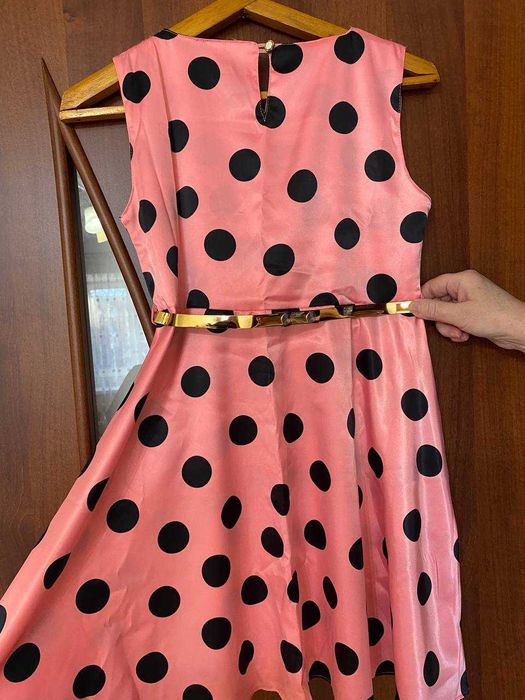 Красивое, детское платье