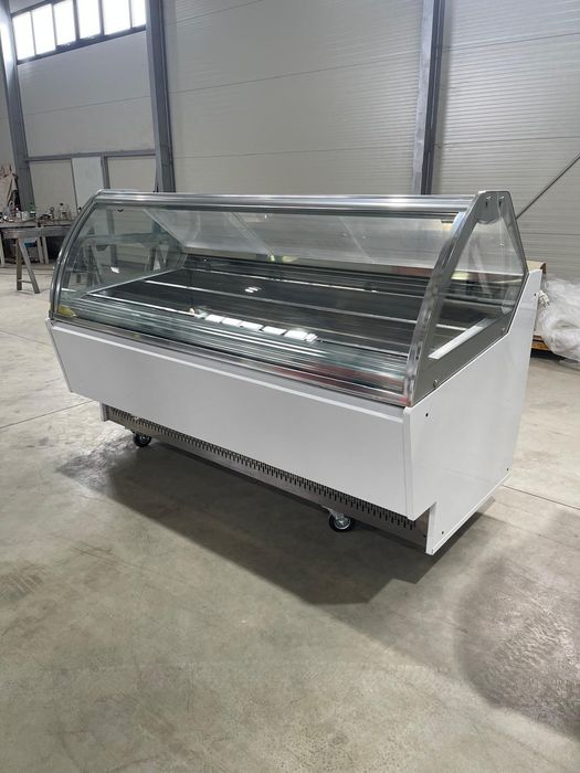 Vitrina frigorifica inghetata 24 gusturi