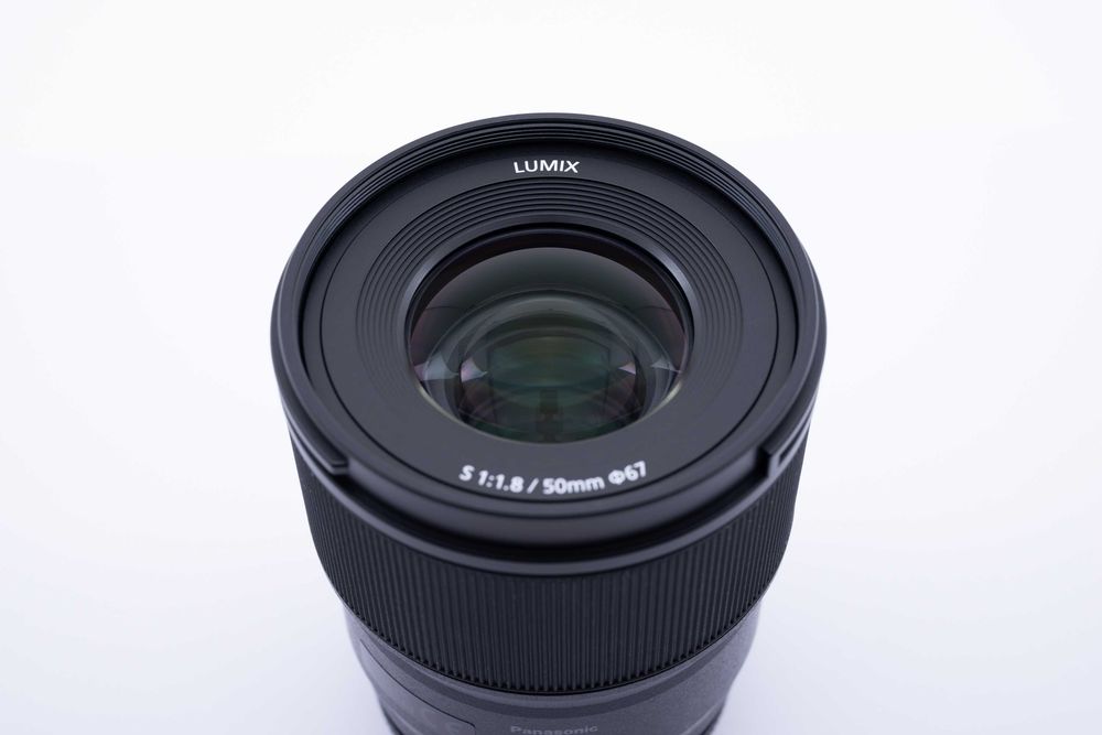 Panasonic Lumix S5 IIX + 50mm f/1.8 – КАТО НОВ (под 700 кадъра), Гаранция до края на 2027!