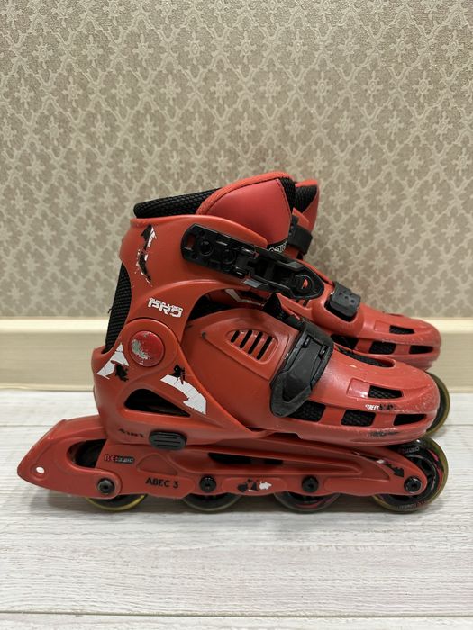 Продам б/у ролики 30-33р+защита в подарок