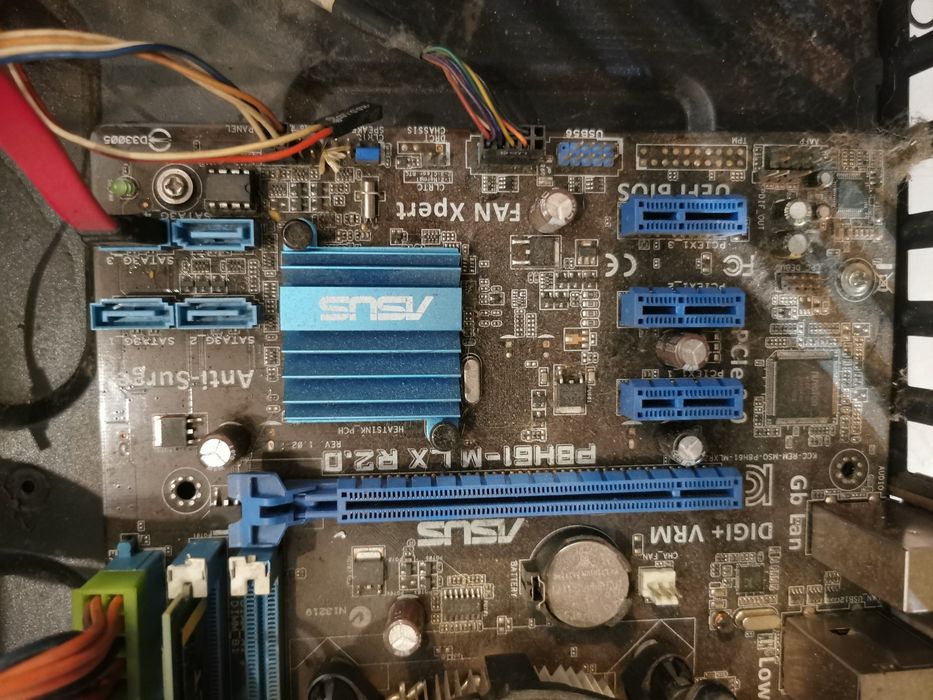 Componente rig complet mining Bucuresti Sectorul 2 • OLX.ro