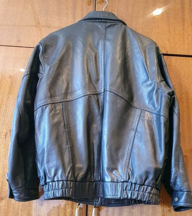 Черно яке от естествена кожа