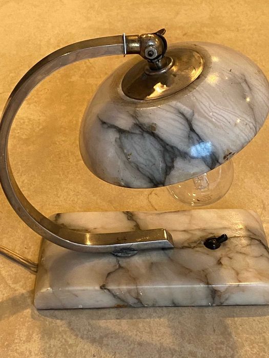 Veioza Art Deco anii 1940