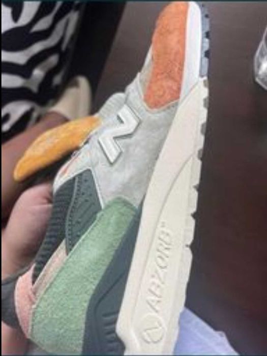 Adidas Yeezy 500 și New Balance 998 ds